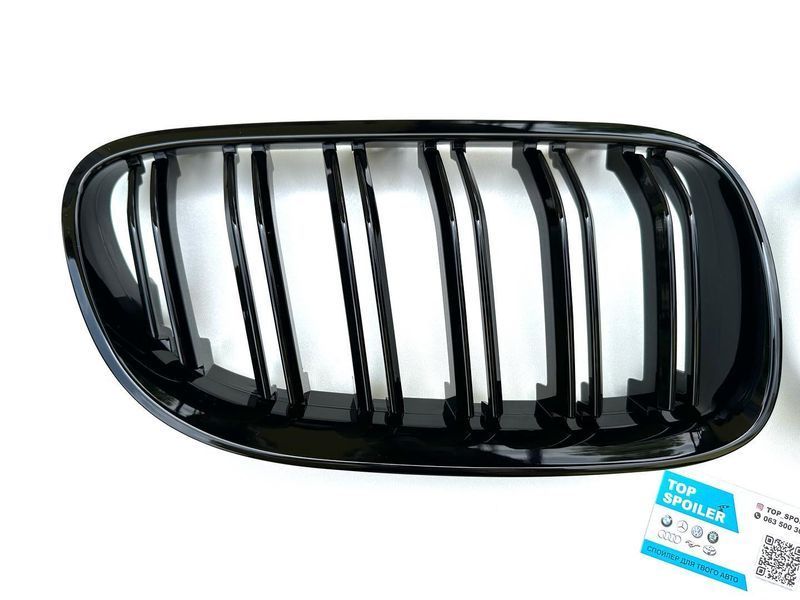 Решітка радіатора BMW 3 E92 / E93 2006-2009 стиль М (ніздрі, ноздри БМВ Е92 Е93) чорний глянець E92-93-M фото