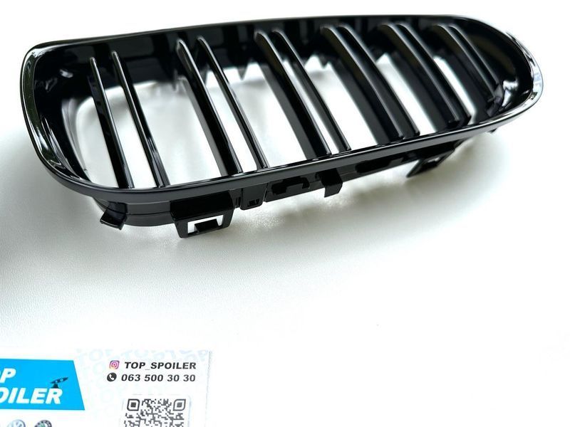 Решітка радіатора BMW 3 E90 2009-2012 стиль М (ніздрі, ноздри БМВ Е90) чорний глянець E90-M фото