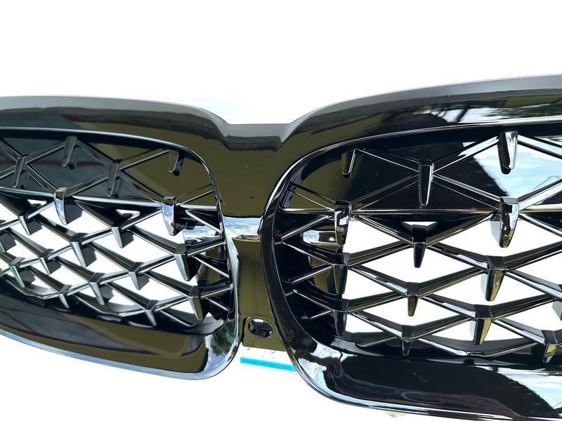 Решітка радіатора BMW 3 G20 / G21 2018+ стиль black Diamond (ніздрі, ноздри БМВ G20) чорний глянець G20-G21-DIA фото