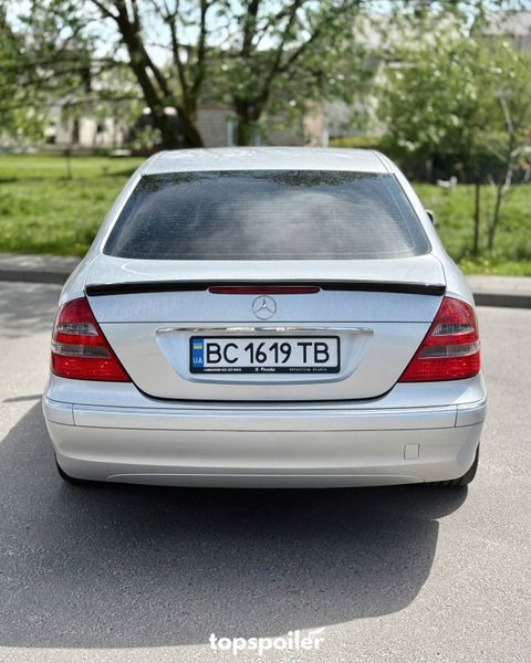 Спойлер багажника Mercedes-Benz E class w211 2002-2007 (ABS пластик) сабля Мерседес 211 (чорний глянець) W211 фото