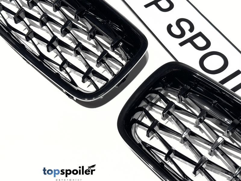 Решітка радіатора BMW 3 F30 / F31 / F35 / F80 2012-2018 стиль Diamond (ніздрі, ноздри Ф30) чорний глянець F30-DIA фото