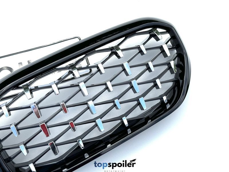Решітка радіатора BMW 5 G30 / G31 F90 2021+ Diamond chrome (ніздрі, ноздри БМВ G30 Ф90) G30-DIA фото