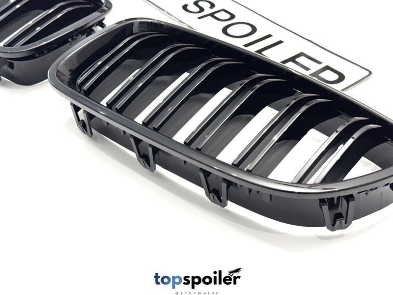 Решітка радіатора BMW 5 F10 / F11 2010-2017 стиль М (ніздрі, ноздри Ф10 Ф11) чорний глянець F-10-M фото