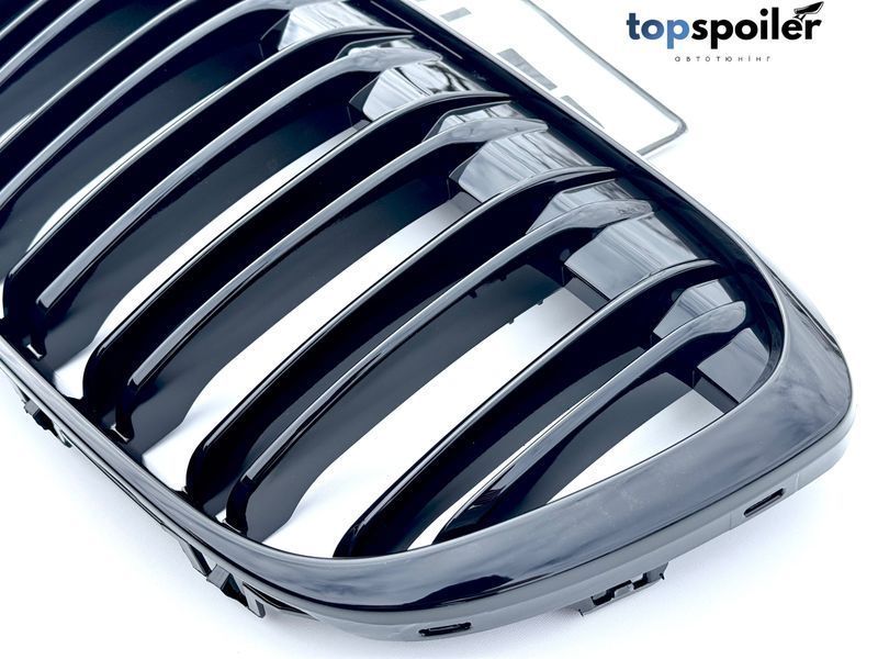 Решітка радіатора BMW X1 F48 / F49 2016-2019 стиль М (ніздрі, ноздри БМВ Ф48 Ф49) чорний глянець F48-M фото