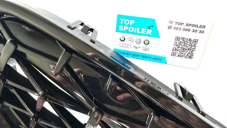 Решітка радіатора BMW 5 F10 / F11 2010-2017 стиль Diamond (ніздрі, ноздри Ф10 Ф11) чорний глянець F10-DIA фото