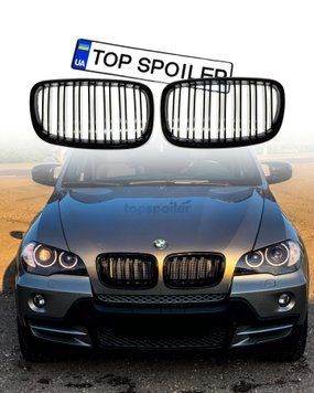 Решітка радіатора BMW X5 E70 / X6 E71 2006-2013 стиль М (ніздрі, ноздри БМВ Е70 Е71) чорний глянець E70-E71-M фото