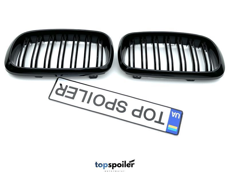 Решітка радіатора BMW X5 F15 / X6 F16 2013-2018 стиль М (ніздрі, ноздри БМВ Ф15 Ф16) чорний глянець F15-F16-M фото