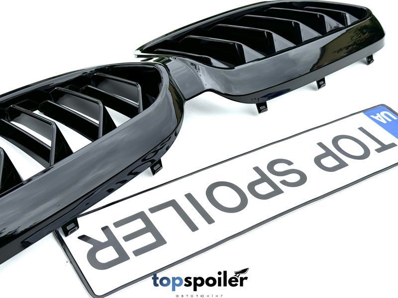 Решітка радіатора BMW 5 G30 / G31 F90 2017-2020 LCI (ніздрі, ноздри БМВ G30 Ф90) чорний глянець G30-31-LCI фото